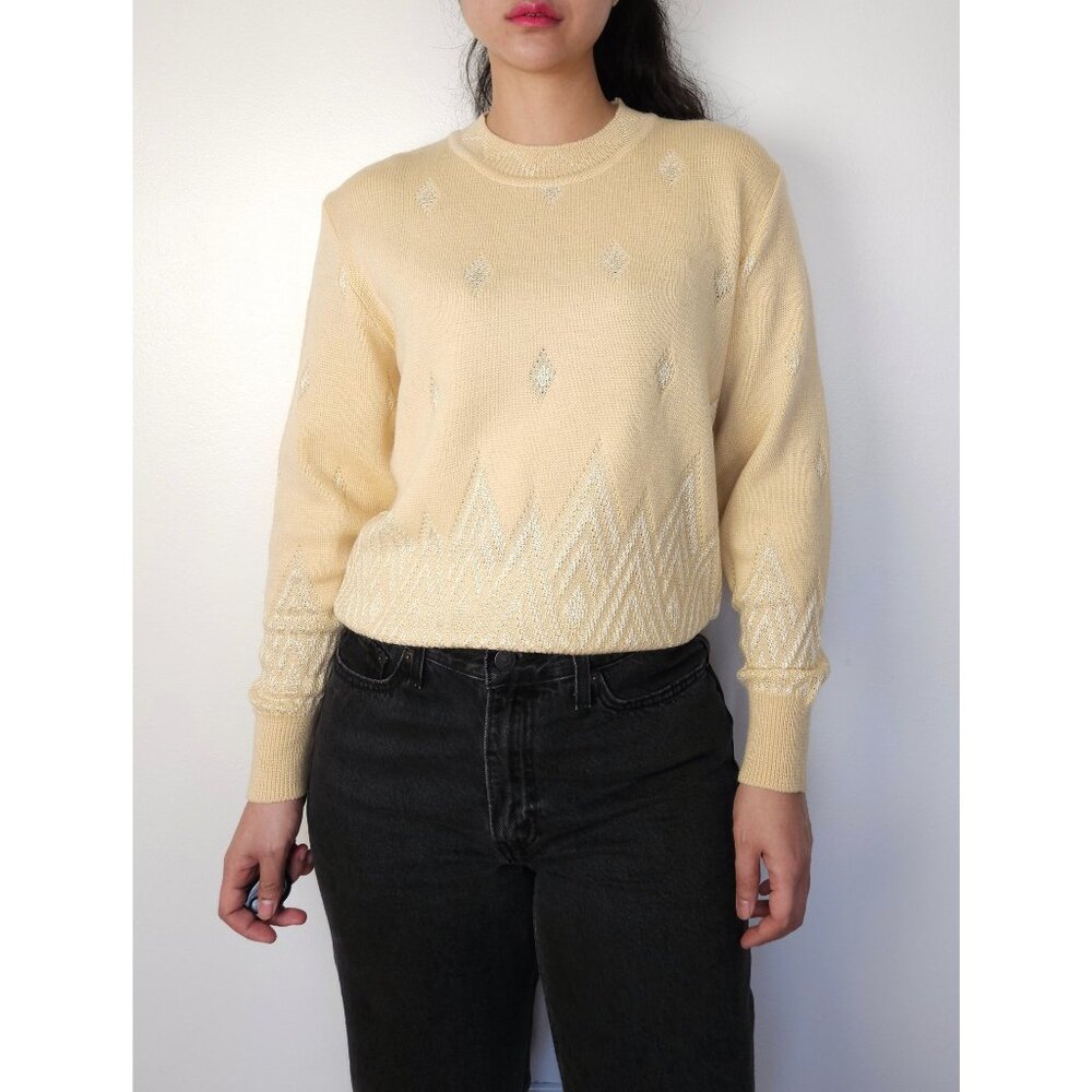 Vintage wool crew neck knit sweater women light yellow , pastel yellow